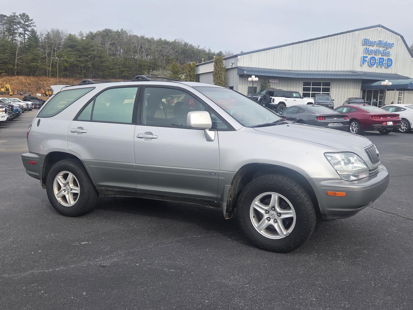 2002 Lexus RX 300's photo