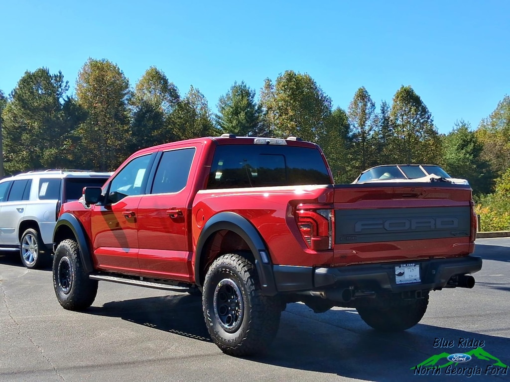 New 2025 Ford F-150 Raptor 4WD SuperCrew 5.5 Box w/ 3.5L EcoBoost Crew Cab Pickup