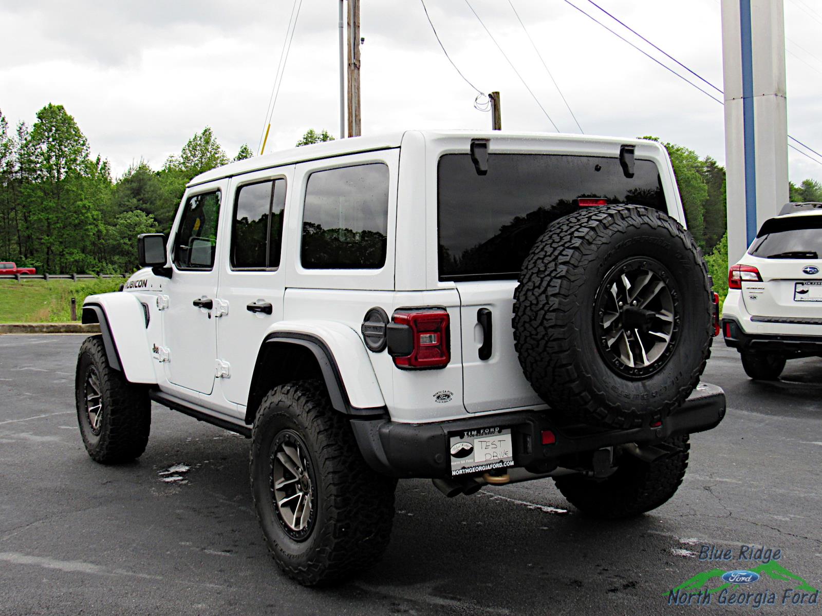 2024 Jeep Wrangler Rubicon 392 photo 3