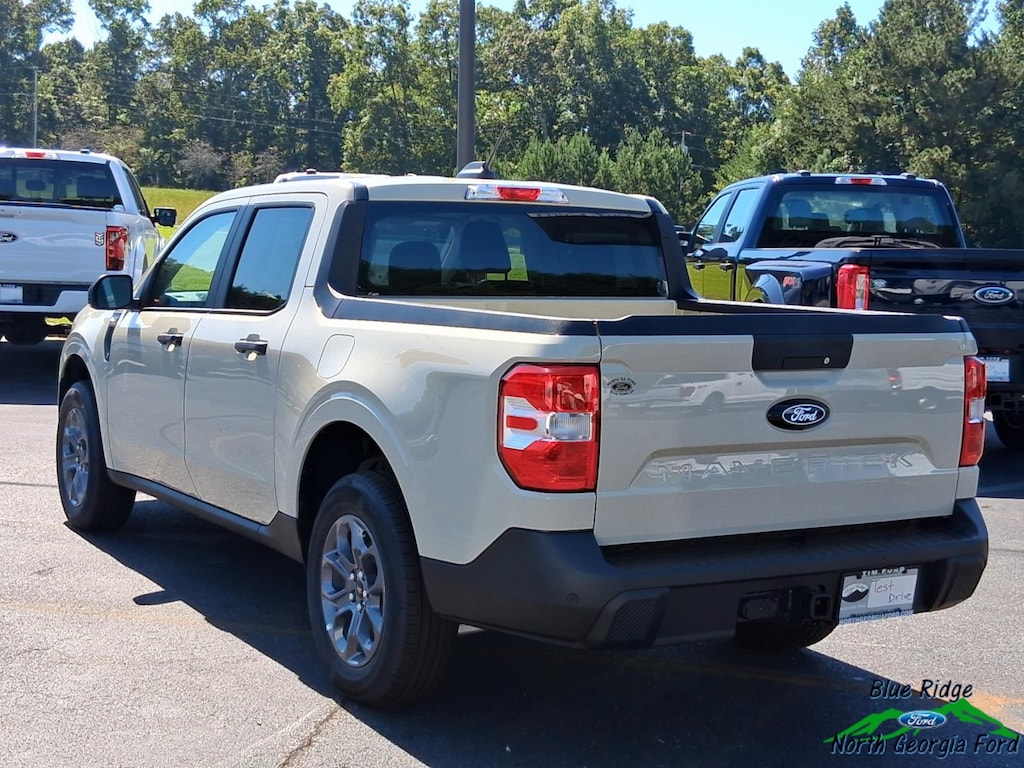 New 2025 Ford Maverick XLT Crew Cab Pickup