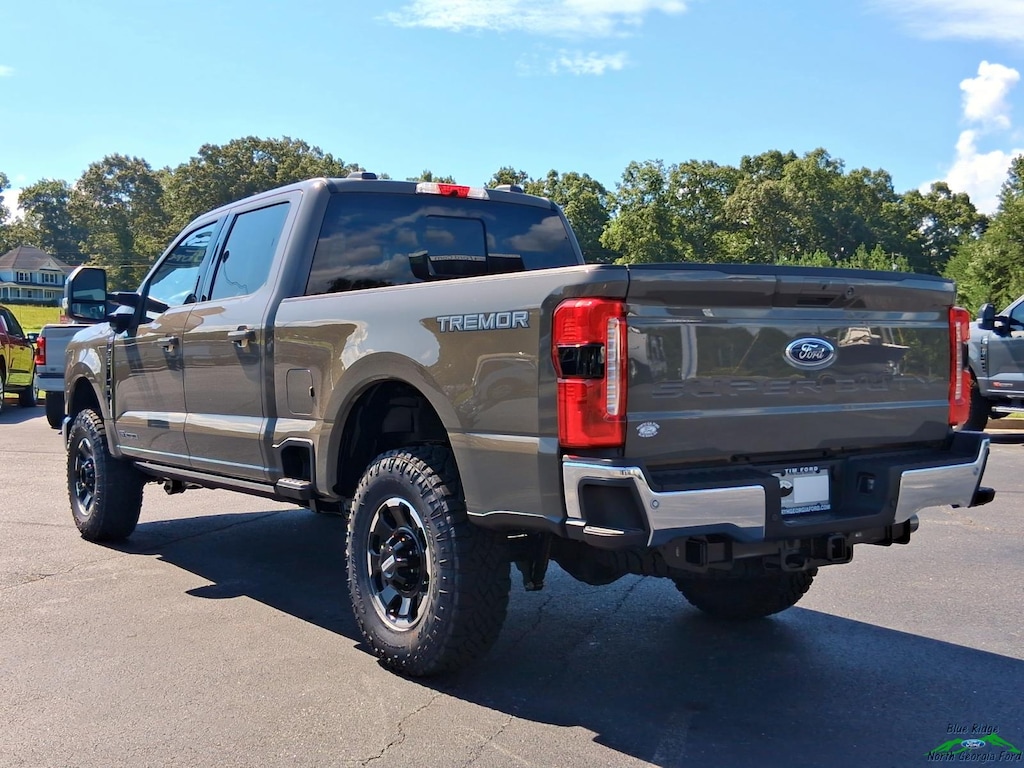 New 2026 Ford Super Duty F-250 SRW LARIAT 4WD Crew Cab 6.75 Box w/6.7L Diesel Crew Cab Pickup