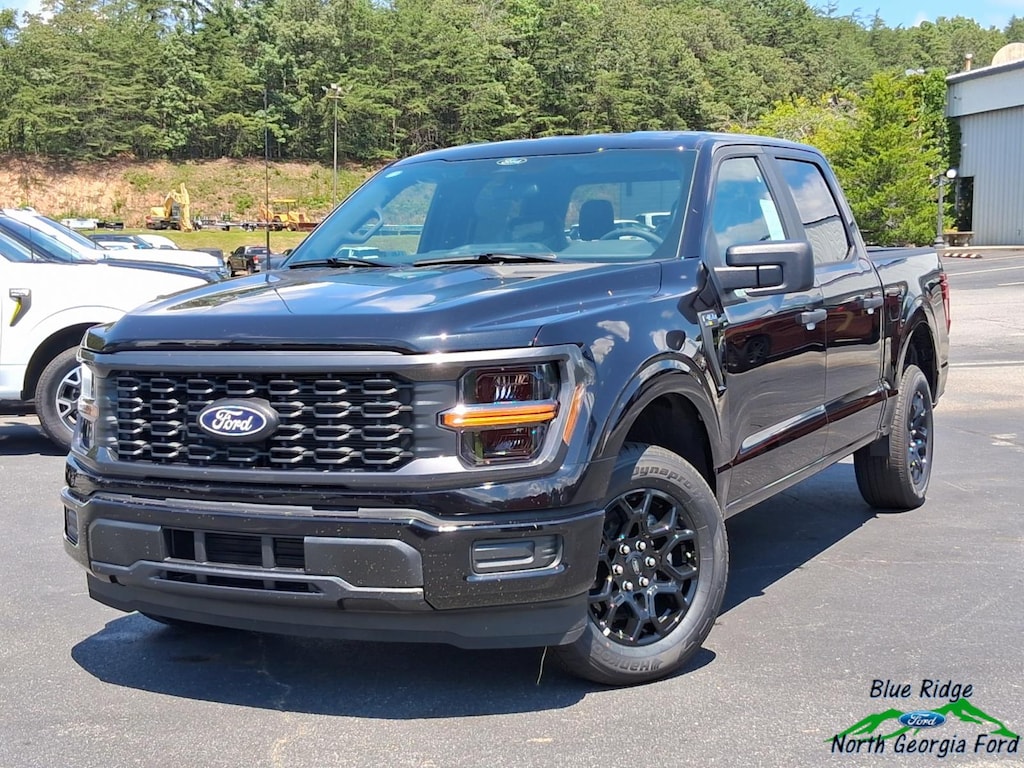 New 2025 Ford F-150 STX 2WD SuperCrew 5.5 Box w/2.7L EcoBoost Crew Cab Pickup