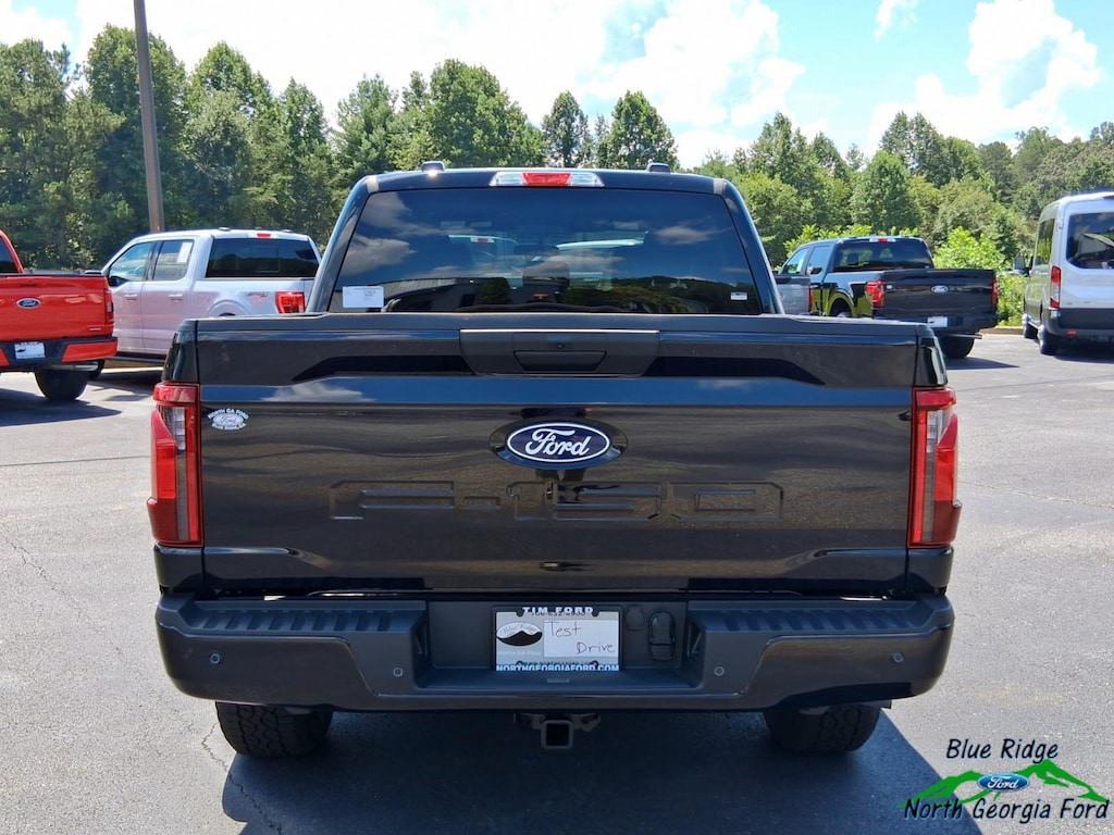 New 2025 Ford F-150 STX 4WD SuperCrew 5.5 Box w/2.7L EcoBoost Crew Cab Pickup