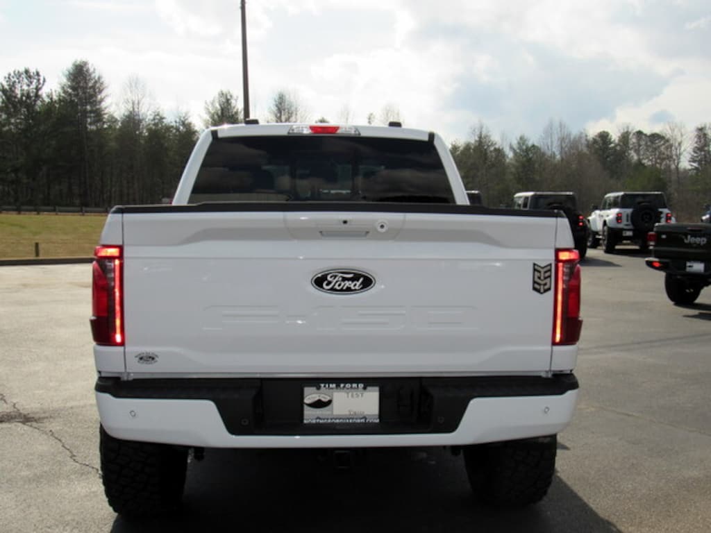 New 2025 Ford F-150 XLT 4WD SuperCrew 5.5 Box PRO COMP TSPORT Crew Cab Pickup