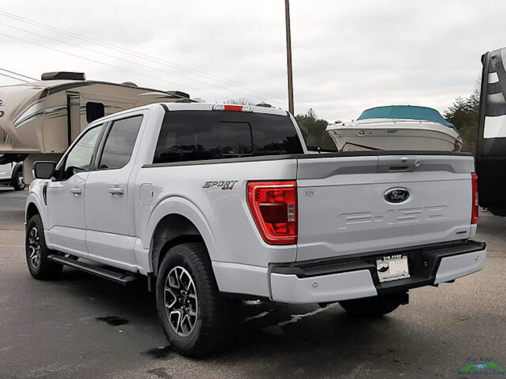 Used 2022 Ford F-150 XLT 4WD SuperCrew 5.5 Box w/2.7L EcoBoost Crew Cab Pickup