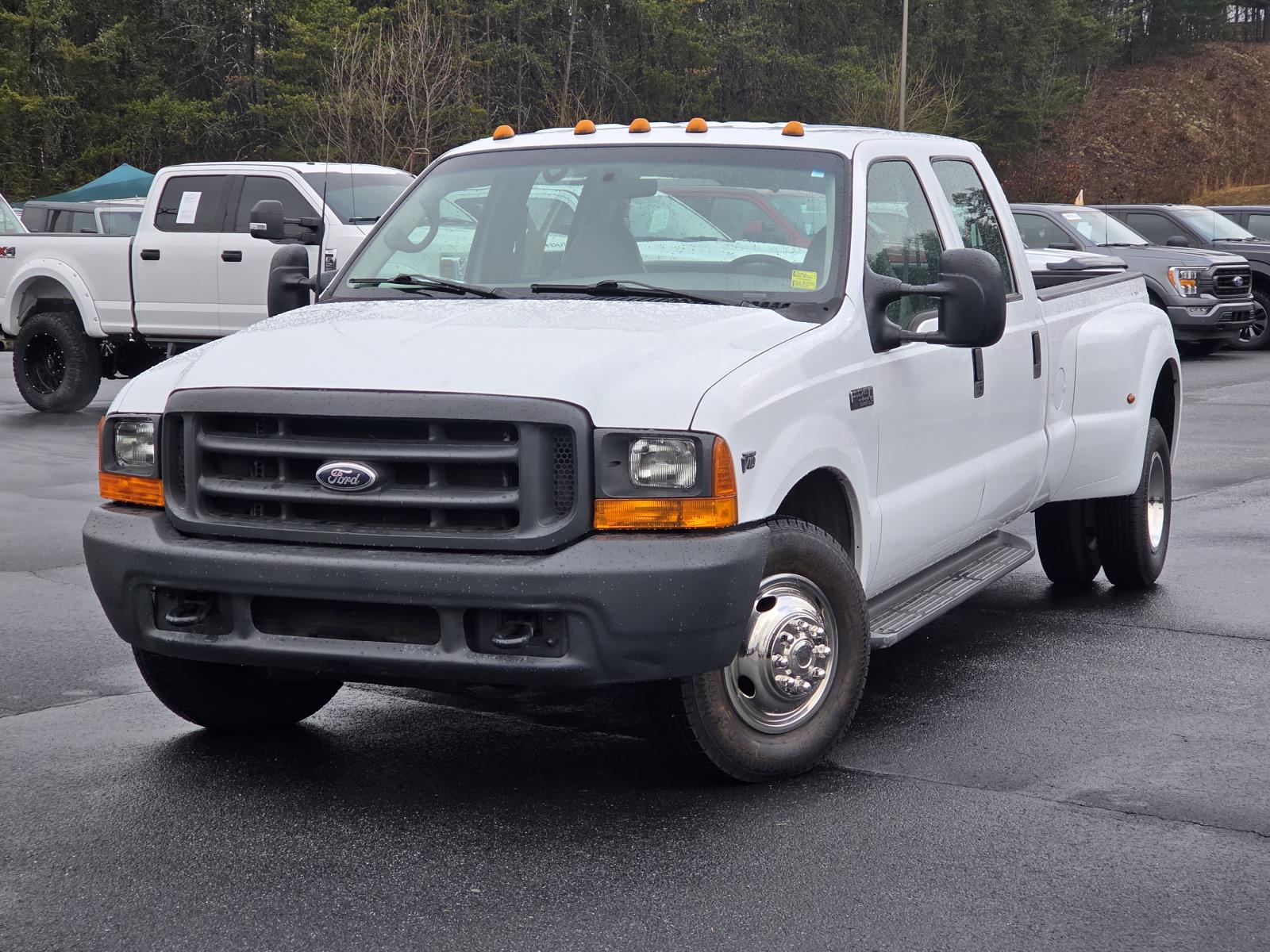 2001 Ford F-350 Super Duty XL