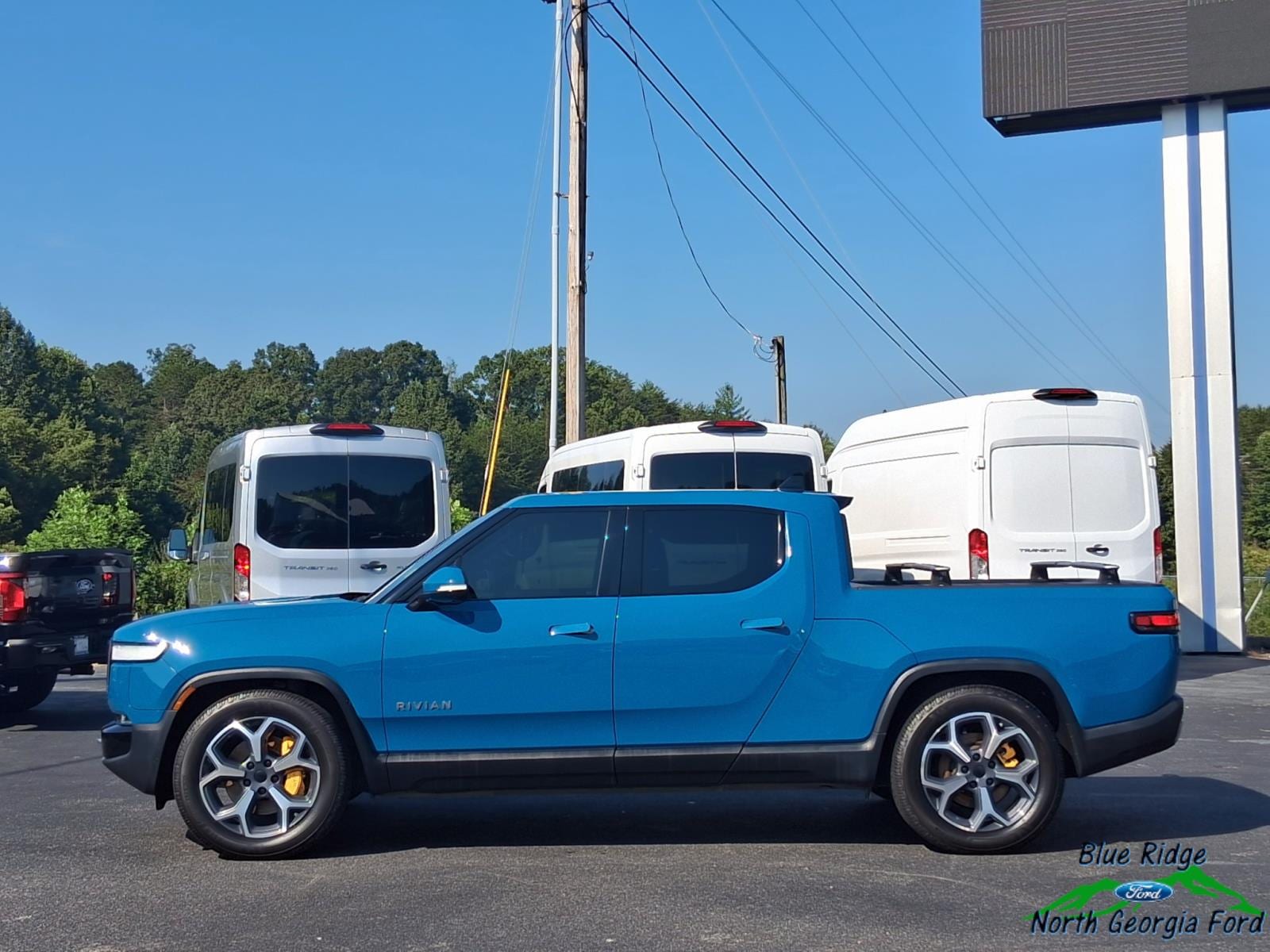 Used 2022 Rivian R1T Adventure with VIN 7FCTGAAA7NN008106 for sale in Mineral Bluff, GA