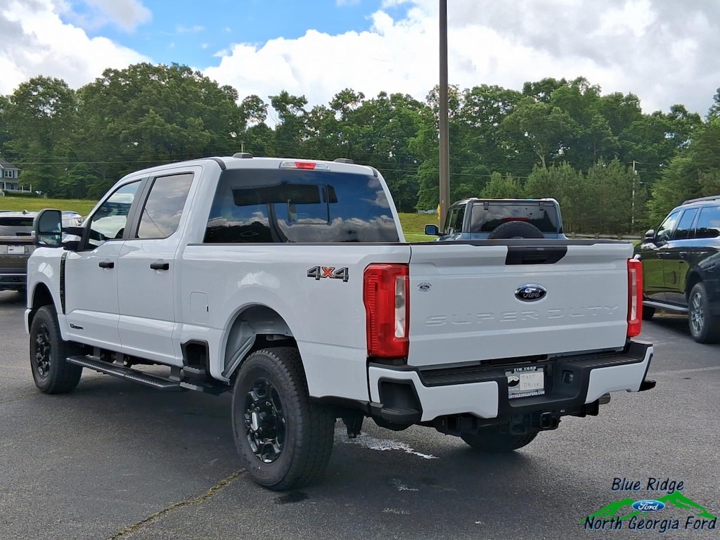 New 2026 Ford Super Duty F-250 SRW XL 4WD Crew Cab 6.75 Box w/ 6.7L Diesel Crew Cab Pickup