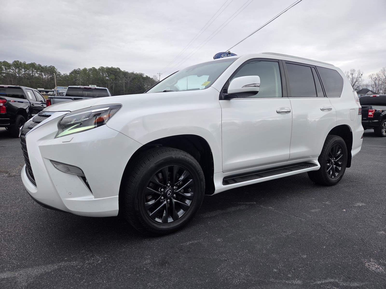 2022 Lexus GX Base's photo