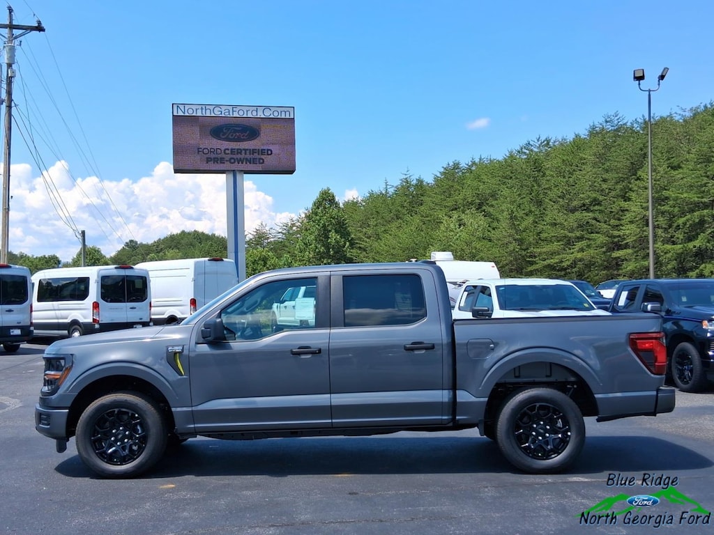 New 2025 Ford F-150 STX 2WD SuperCrew 5.5 Box w/2.7L EcoBoost Crew Cab Pickup