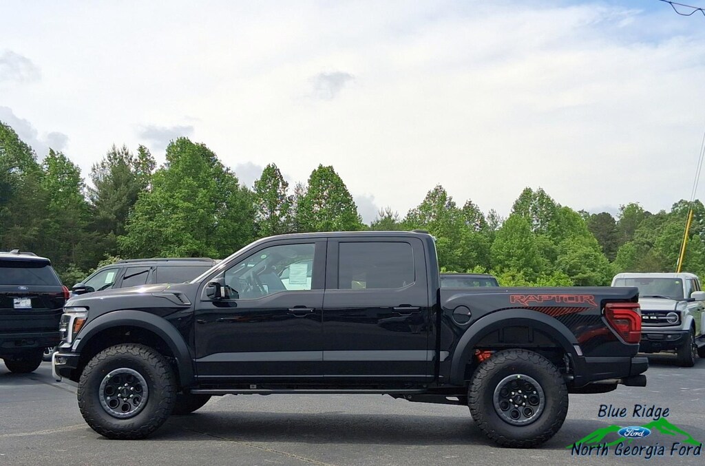 New 2026 Ford F-150 Raptor 4WD SuperCrew 5.5 Box Crew Cab Pickup