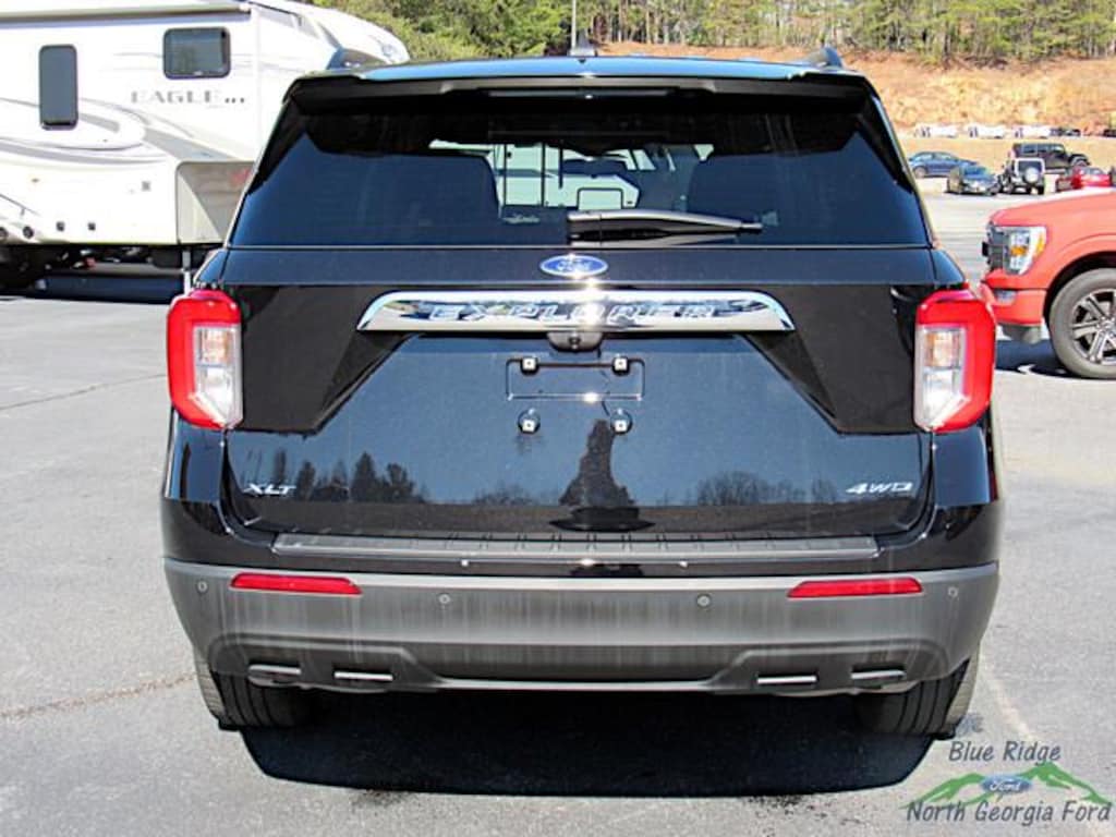 Used 2023 Ford Explorer XLT 4WD Sport Utility