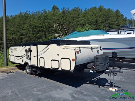 2017 Flagstaff M-21TBHW RV