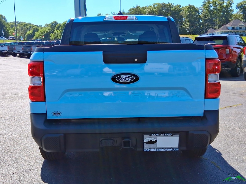 New 2026 Ford Maverick XL AWD SuperCrew Crew Cab Pickup