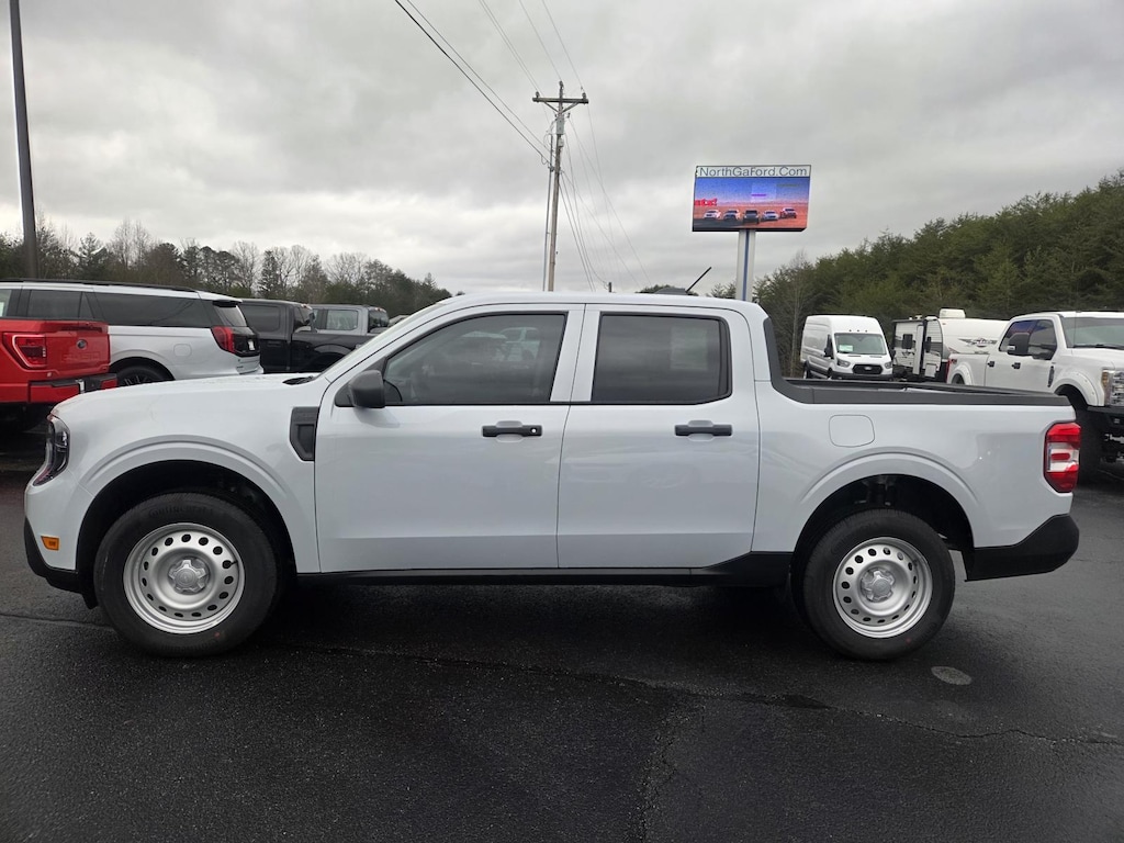 New 2025 Ford Maverick XL Crew Cab Pickup