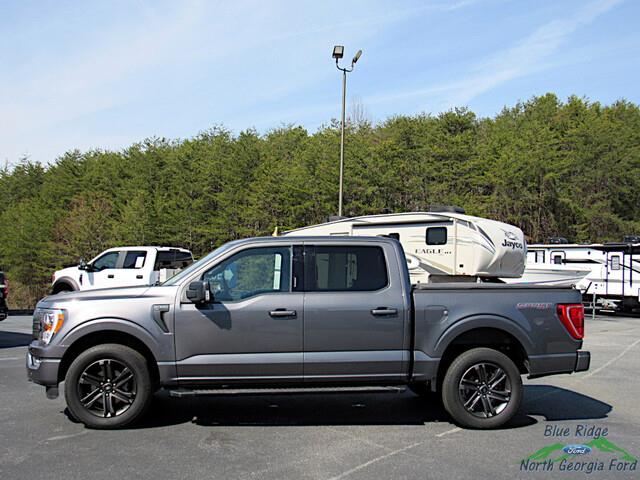 2023 Ford F-150 XLT photo 2
