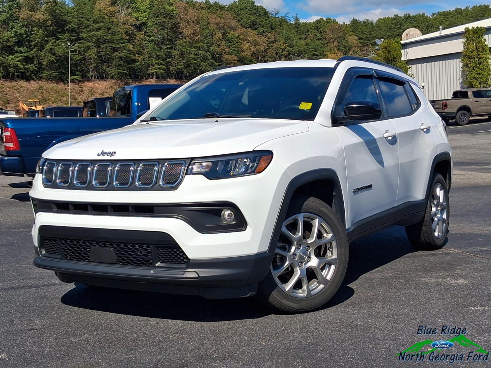 2022 Jeep Compass Latitude Lux