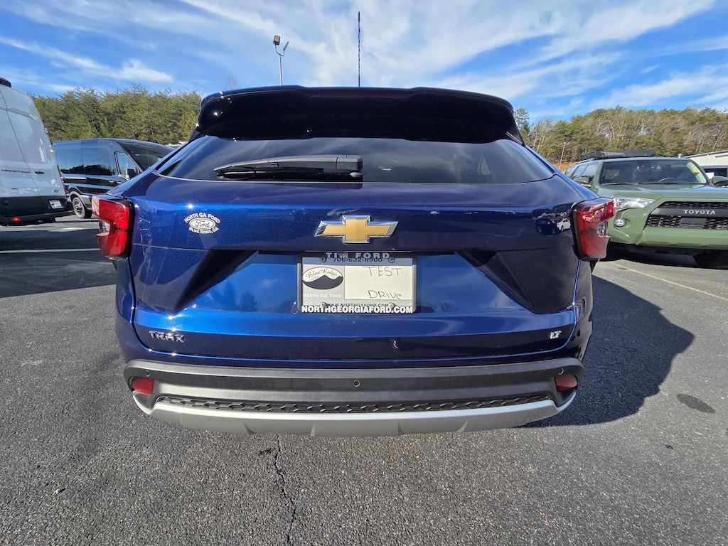 Used 2024 Chevrolet TRAX LT Sport Utility