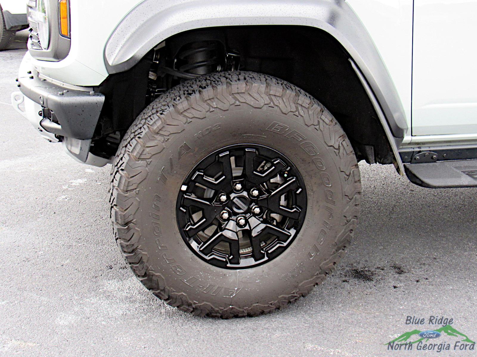 2023 Ford Bronco 4-Door Raptor - Photo 9