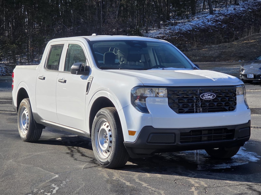 New 2026 Ford Maverick XL Crew Cab Pickup