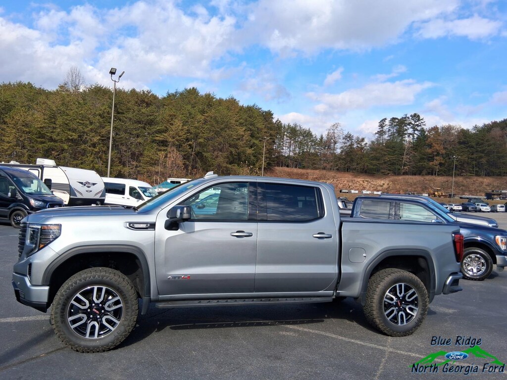 Used 2024 GMC Sierra 1500 AT4 Crew Cab Pickup