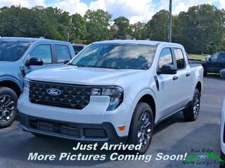 2025 Ford Maverick XLT Crew Cab Pickup