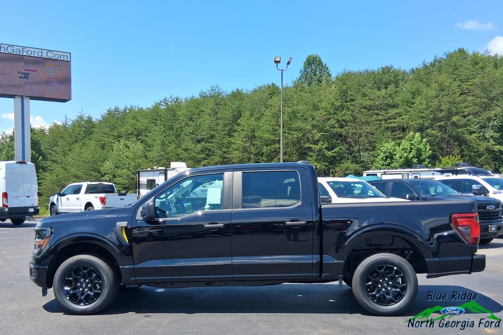 New 2025 Ford F-150 STX 2WD SuperCrew 5.5 Box w/2.7L EcoBoost Crew Cab Pickup