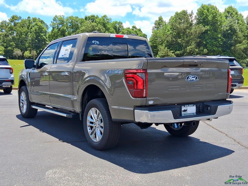 New 2026 Ford F-150 LARIAT 4WD SuperCrew 5.5 Box w 3.5L EcoBoost Crew Cab Pickup