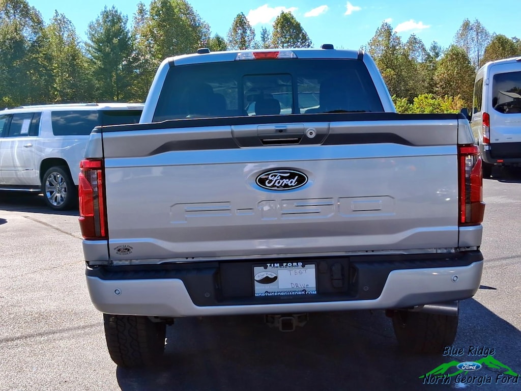 New 2025 Ford F-150 XLT 4WD SuperCrew 5.5 Box w 3.5L  EcoBoost Crew Cab Pickup