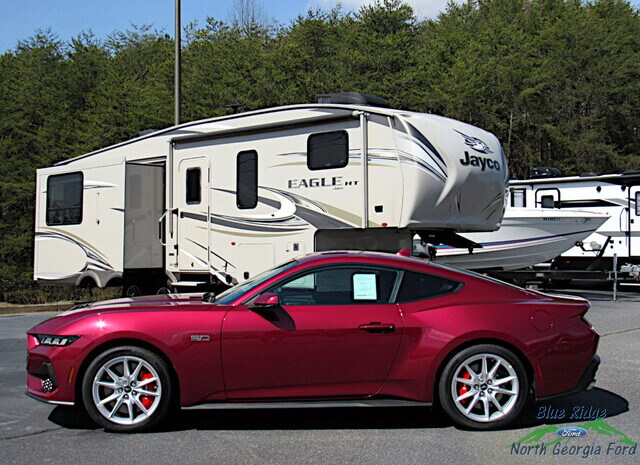 2025 Ford Mustang GT Premium photo 2