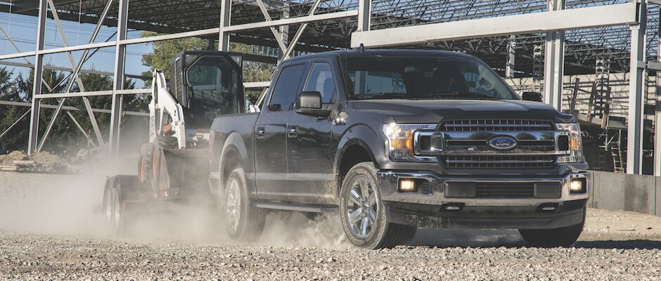 2018 Ford F-150 Towing vs. 2018 GMC Seirra 1500 Towing Capacity in Blue Springs, MO