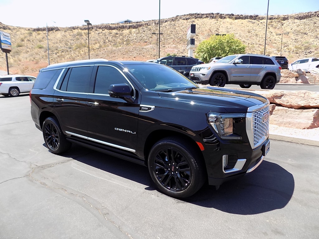 Used 2023 GMC Yukon Denali Wagon