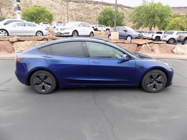 2021 Tesla Model 3 Long Range photo 4