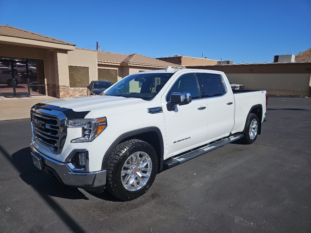 2021 GMC Sierra 4WD Crew Cab Short Box SLT's photo