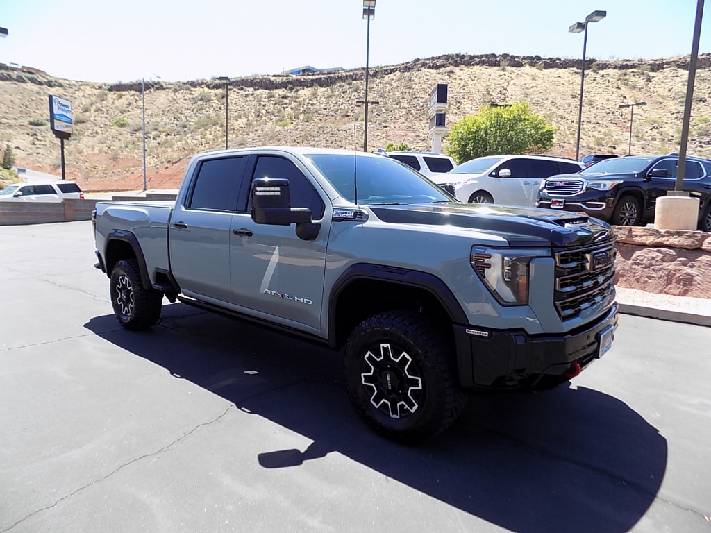 Used 2025 GMC Sierra 2500 AT4X Cab; Crew