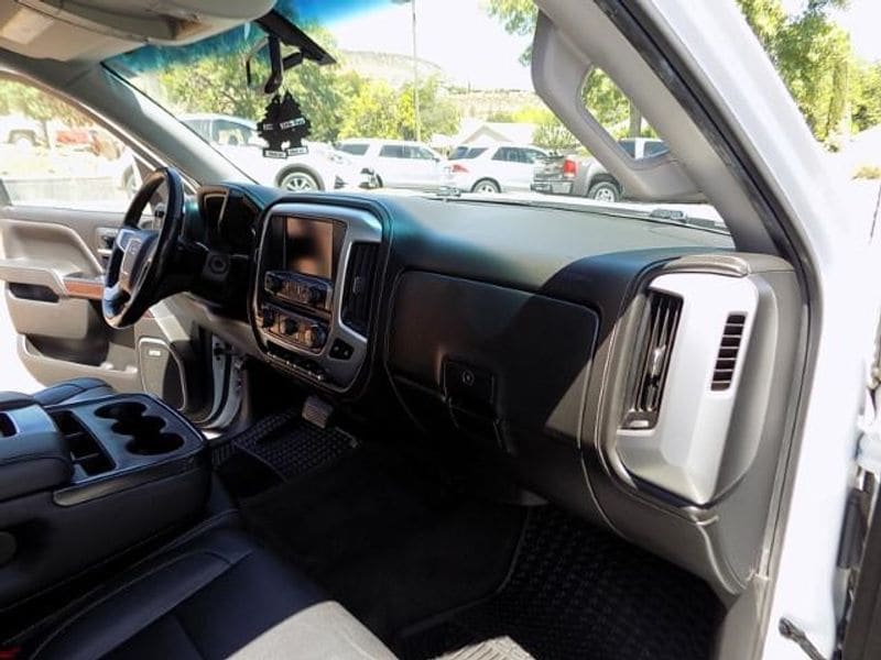 2018 GMC Sierra 1500 SLT - Photo 19