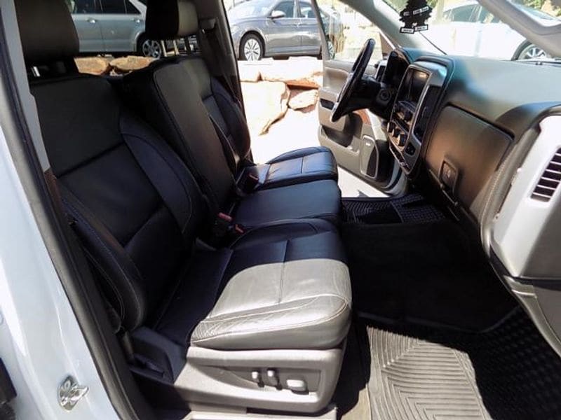 2018 GMC Sierra 1500 SLT - Photo 18
