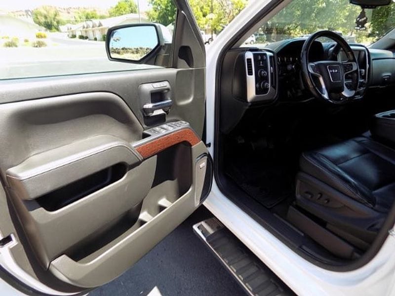 2018 GMC Sierra 1500 SLT - Photo 10