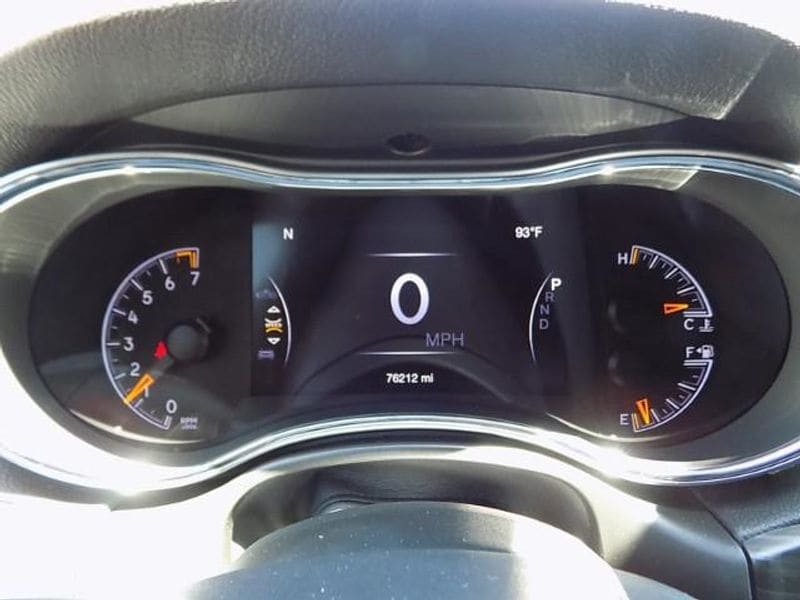 2020 Jeep Grand Cherokee Altitude - Photo 26
