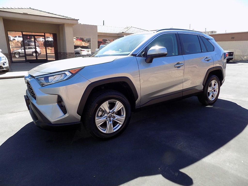 Used 2019 Toyota RAV4 XLE Wagon