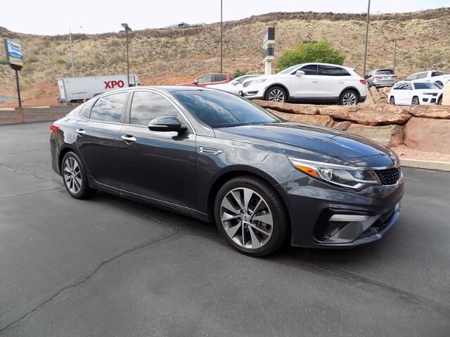 2019 Kia Optima S photo 3