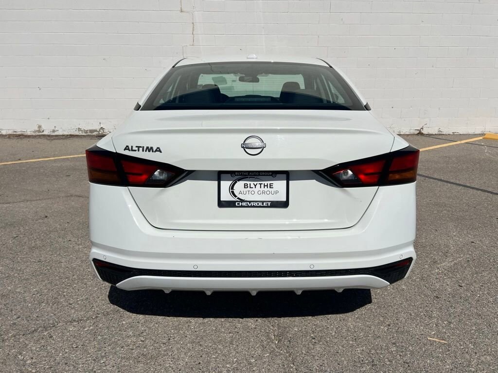 Used 2025 Nissan Altima SV