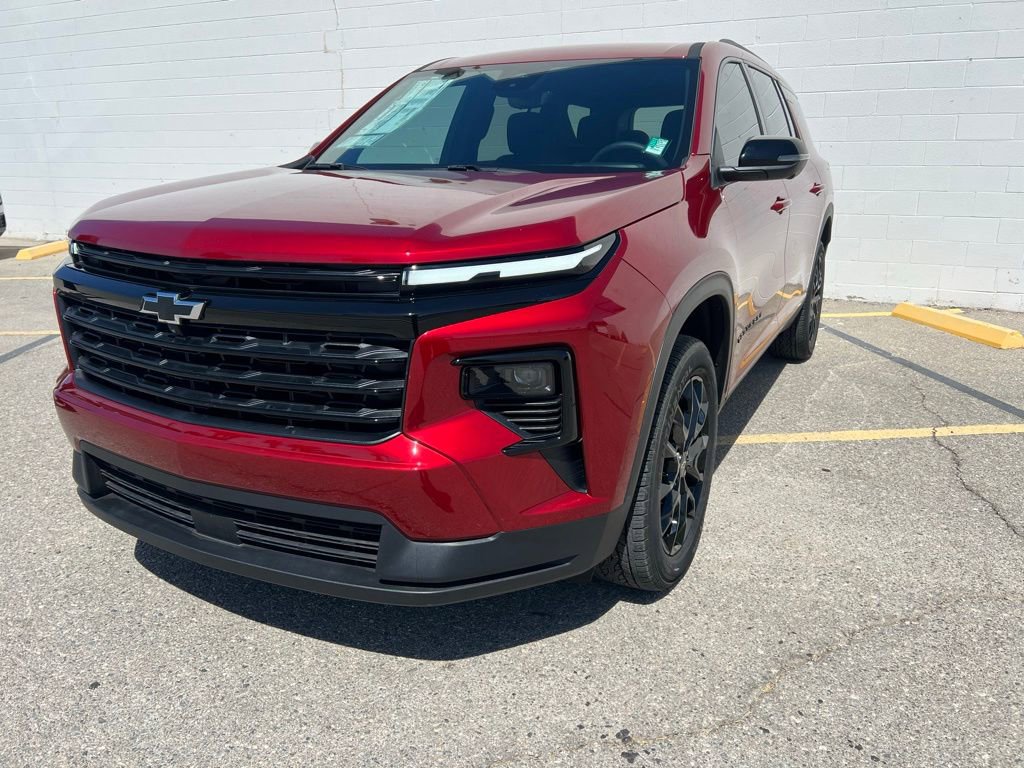 2026 Chevrolet Traverse FWD LT's photo