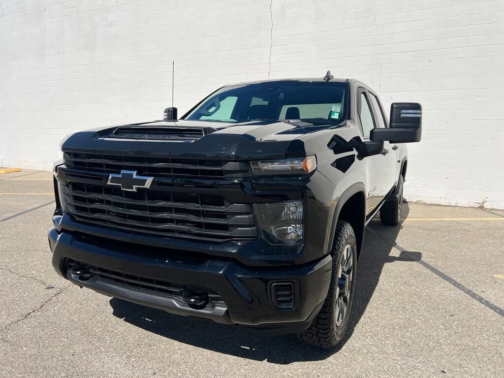 Used 2024 Chevrolet Silverado 2500 HD Custom Truck
