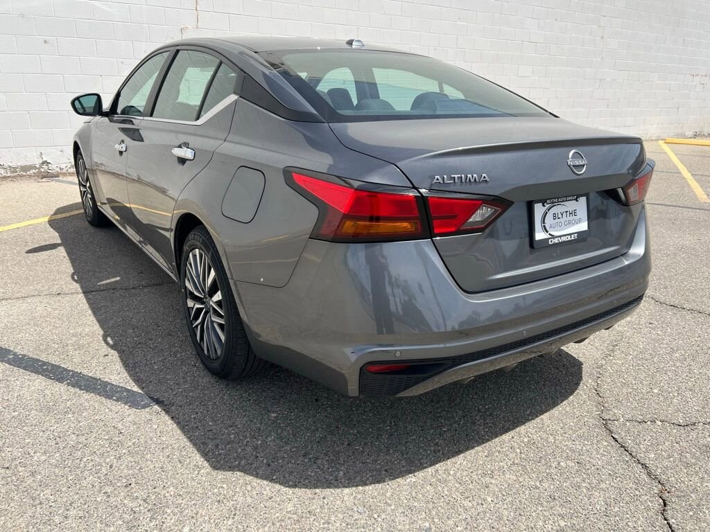 Used 2025 Nissan Altima SV