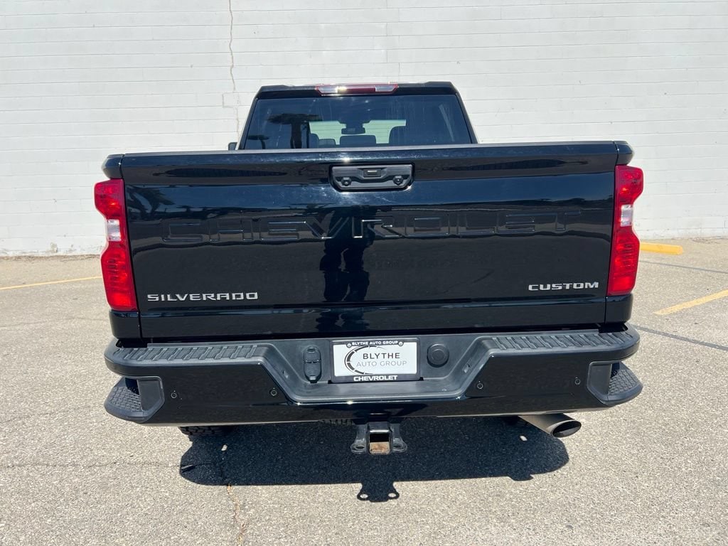 Used 2024 Chevrolet Silverado 2500 HD Custom Truck