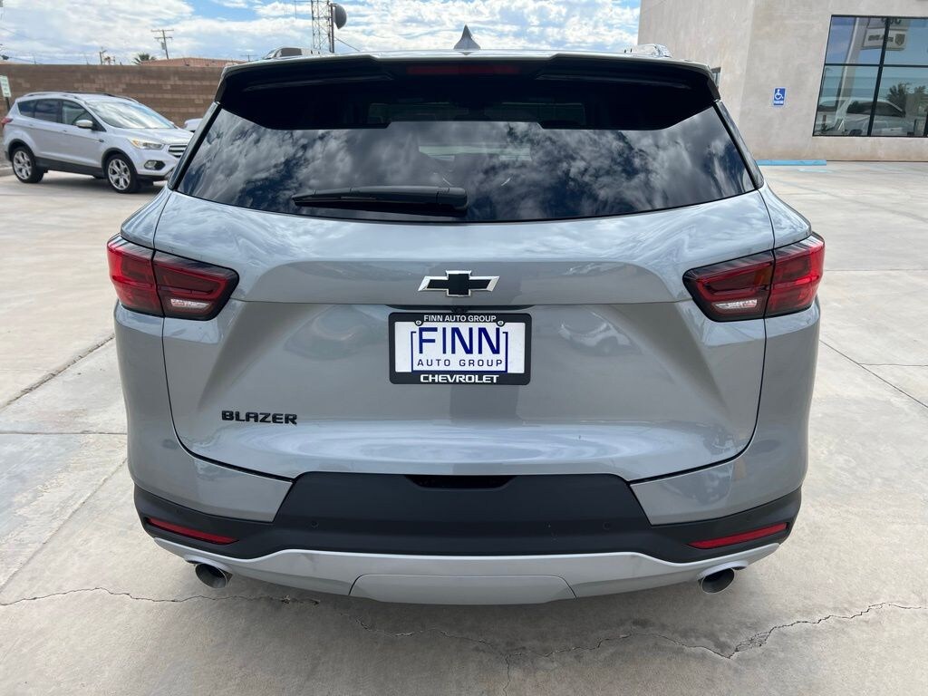 New 2025 Chevrolet Blazer LT w/2LT SUV