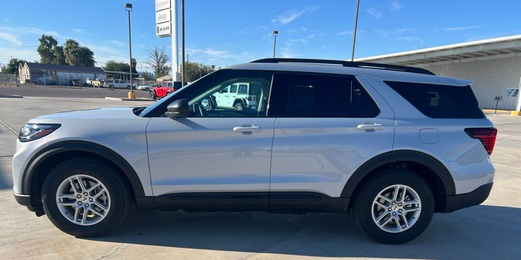 New 2026 Ford Explorer Active SUV