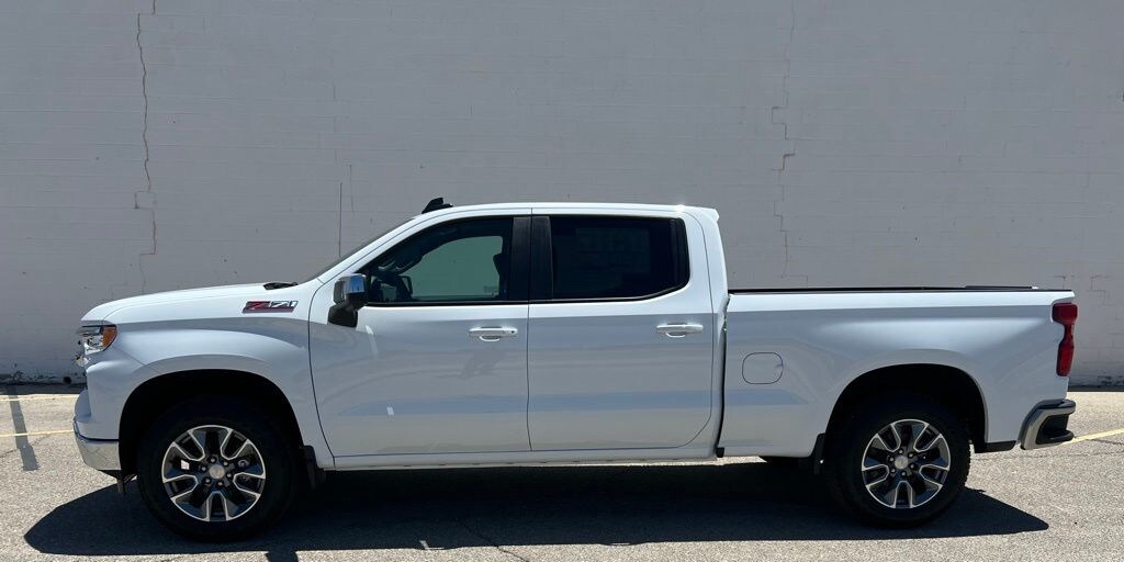 New 2026 Chevrolet Silverado 1500 LT w/1LT Truck Crew Cab
