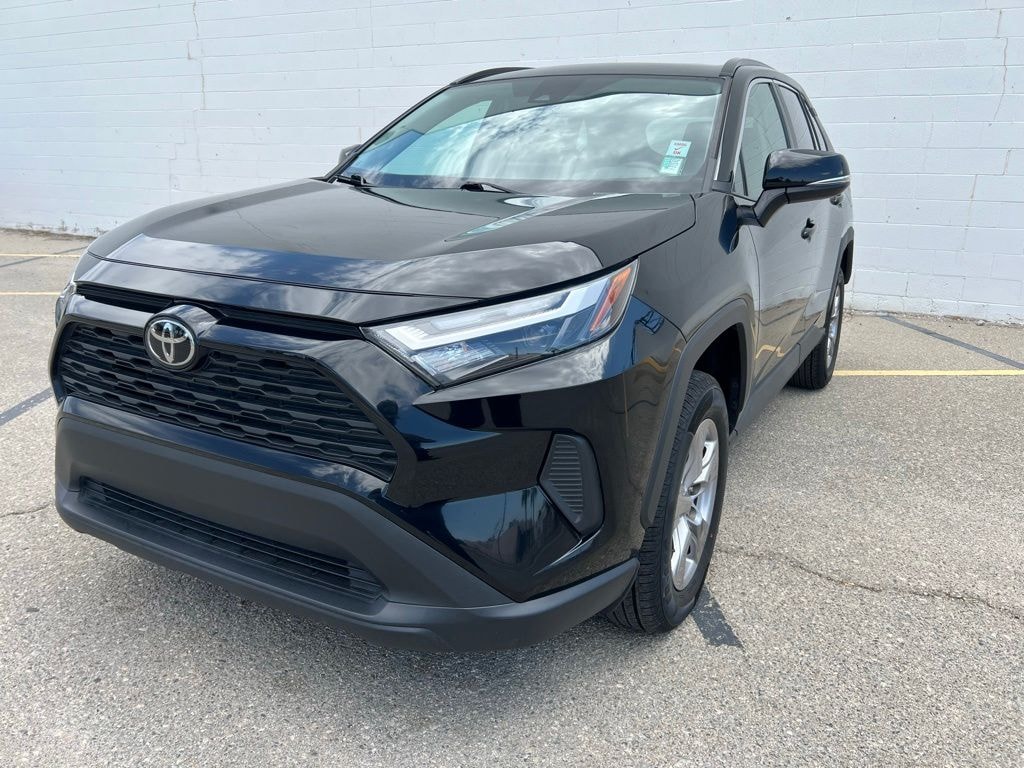 Used 2025 Toyota RAV4 XLE SUV